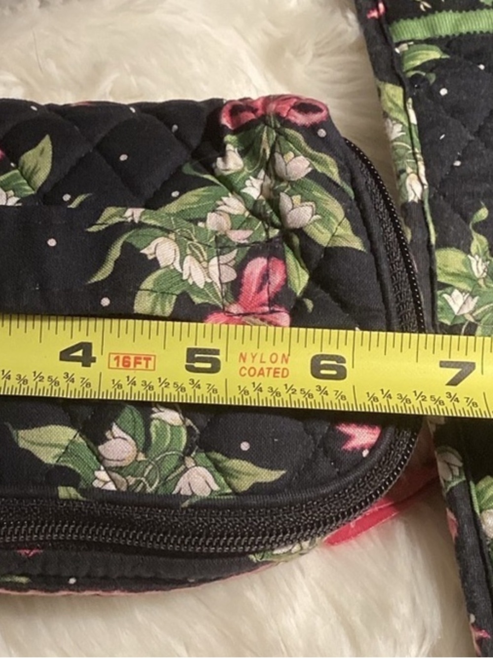 Vera Bradley Black Floral Hanging Travel Organizer with Pink Bows - Picture 4 of 4